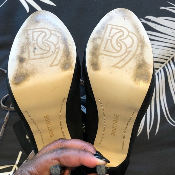 Black stylish tie up boots - Picture 6 of 6